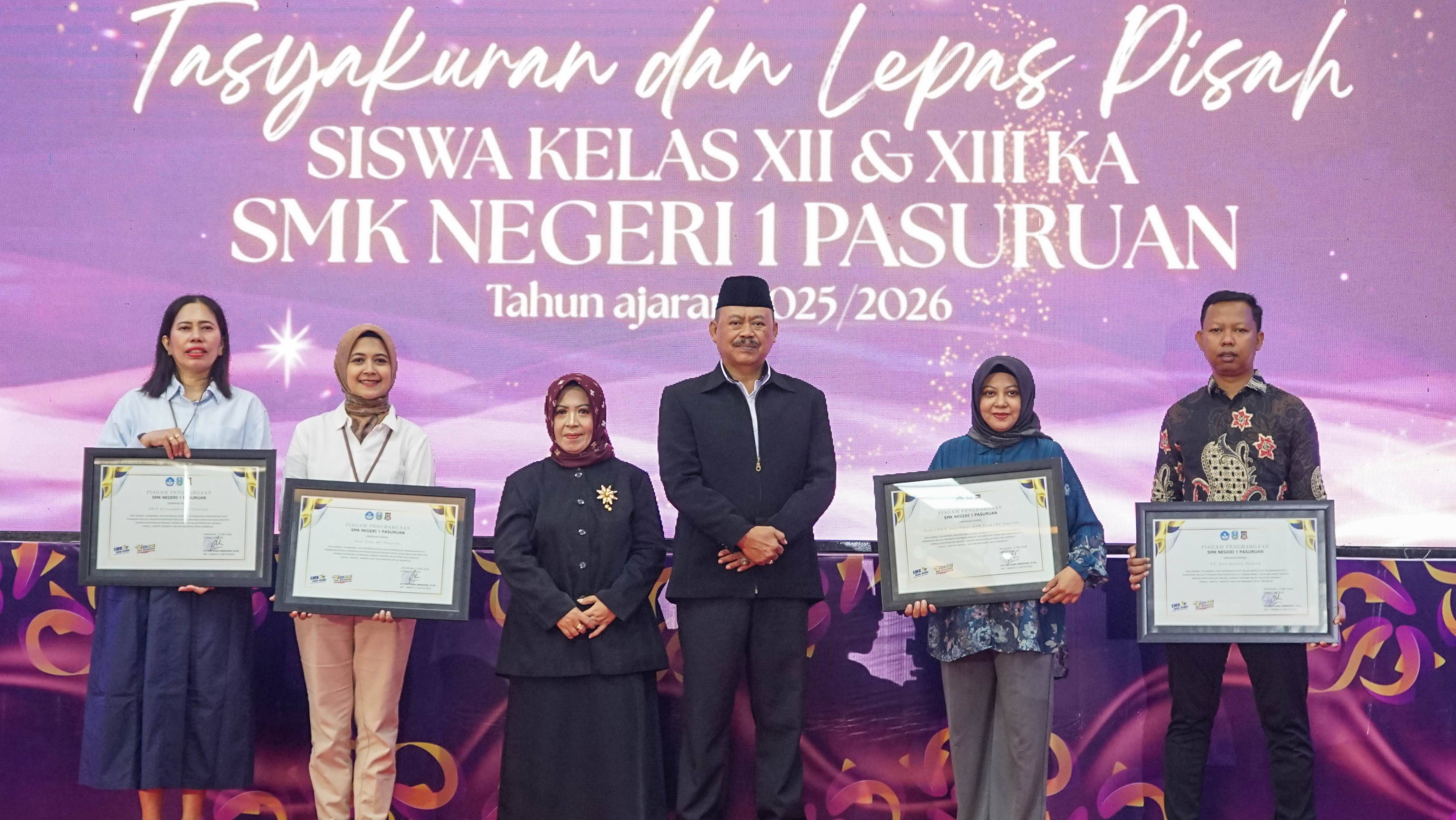 Tasyakuran dan Lepas Pisah Siswa Kelas XII & XII KA SMK NEGERI PASURUAN Tahun Ajaran 2025/2026