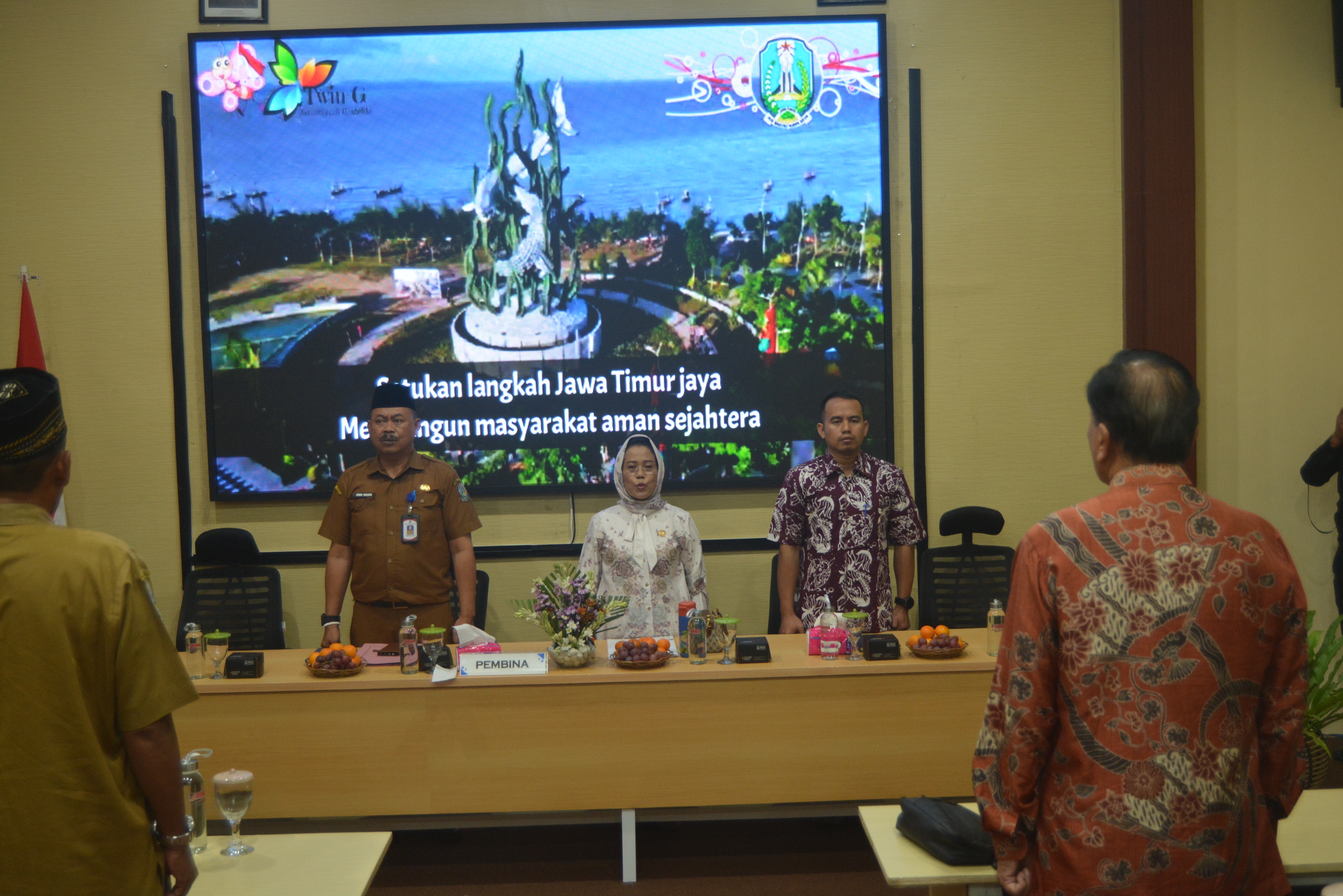 Kunjungan Kerja KOMISI E ( KESRA ) DPRD Provinsi Jawa Timur Bersama Cabang Dinas Provinsi Jawa Timur