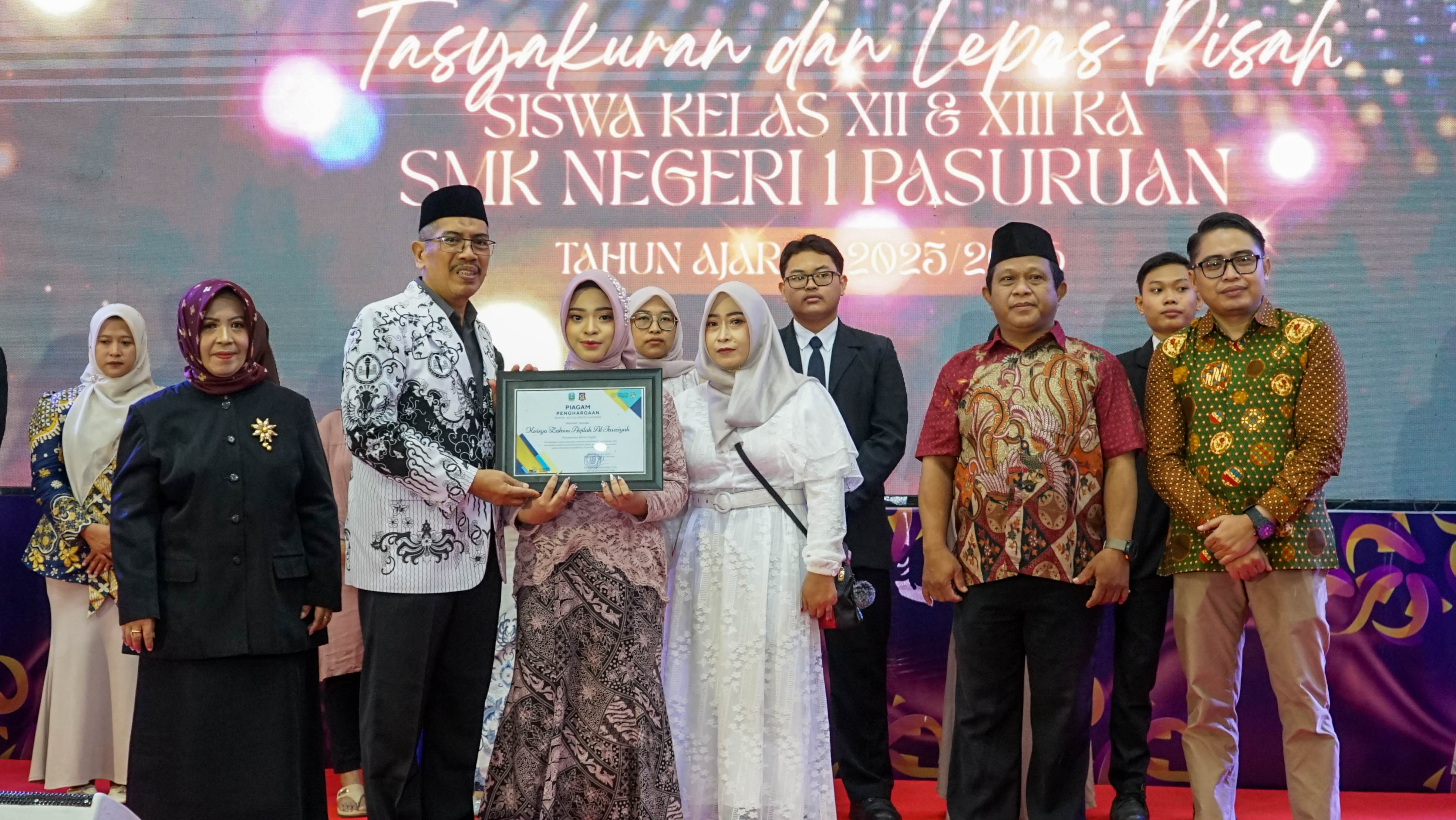 Tasyakuran dan Lepas Pisah Siswa Kelas XII & XII KA SMK NEGERI PASURUAN Tahun Ajaran 2025/2026